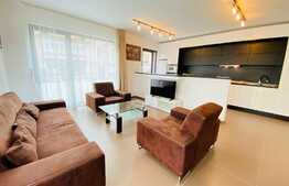 Apartament cu 3 camere, 80 mp, mobilat modern, parcare, zona Parcul Central