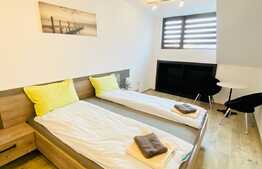 Apartament cu 3 camere, 100 mp, mobilat modern, parcare, zona Parcul Central