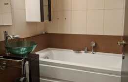 Apartament 3 camere, 120 mp, parcare, situat in Ansamblul rezidential Plopilor Vest