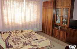 Vanzare apartament 2 camere decomandate, 40 mp. Imobil reabilitat termic!