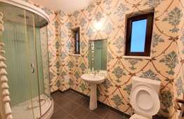 Duplex finisat, 150 mp, curte 255 mp, garaj, zona strazii Florilor!