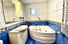 Apartament cu 3 camere, decomandat, 78 mp, loc de parcare, in zona strazii Dorobantilor 