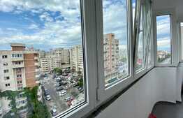 Apartament cu 3 camere, decomandat, 78 mp, loc de parcare, in zona strazii Dorobantilor 