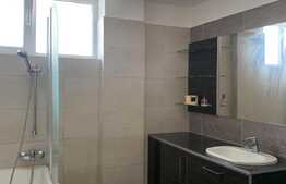 Apartament cu 3 camere, 60 mp, zona strazii Alexandru Rosca