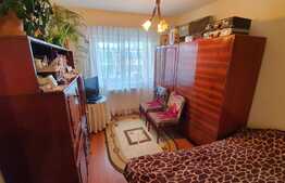 Apartament cu 3 camere, decomandat, in zona Iulius Mall