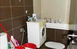 Mansarda luminoasa, 37 mp finisata nou, in zona Porii