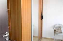 Mansarda luminoasa, 37 mp finisata nou, in zona Porii