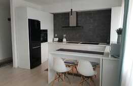 OPORTUNITATE! Finisaje de lux , 2 camere, pod, parcare cu CF! Zona strazii Sub Cetate!