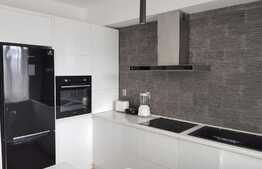 OPORTUNITATE! Finisaje de lux , 2 camere, pod, parcare cu CF! Zona strazii Sub Cetate!