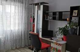 Apartament 4 camere decomandate, zona Intre Lacuri