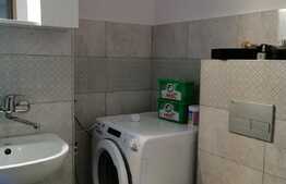 Apartament 4 camere decomandate, zona Intre Lacuri