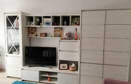 Apartament 4 camere decomandate, zona Intre Lacuri