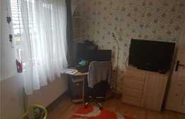 Oportunitate! Apartament decomandat cu 2 camere, antreu si terasa 79mp
