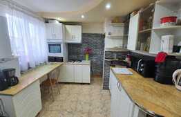 Oportunitate! Apartament decomandat cu 2 camere, antreu si terasa 79mp