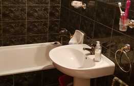 Apartament cu 2 camere, in cartierul Intre Lacuri