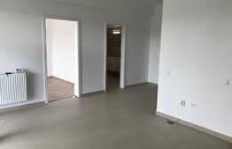 Apartament 64 mp, finisat, etaj intermediar in zona centrala