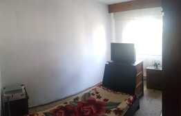 Apartament 3 camere decomandate, 2 bai, 65 mp zona McDonalds
