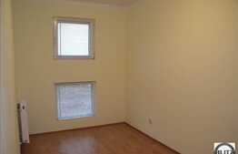 Apartament cu 4 camere nemobilatre zona strazii bucium.