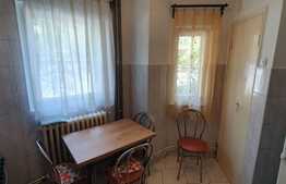 Apartament 2 camere, decomandat, in zona strazii Donath