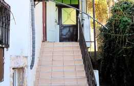  Vila interbelica 310 mp utili , teren 1300 mp, front 25 ml, zona premium!