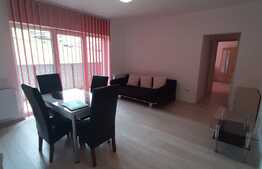 Apartament modern, parcare, etaj intermediar, zona Teilor