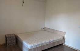 Garsoniera, 28 mp, in zona strazii Parang