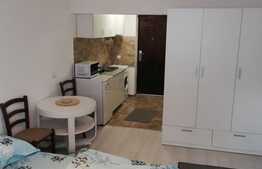 Garsoniera , 25 mp, zona strazii Dorobantilor