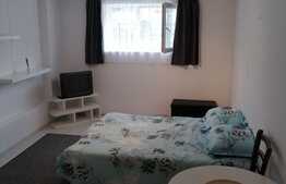 Garsoniera , 25 mp, zona strazii Dorobantilor