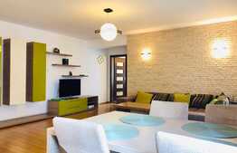 Apartament de lux, 2 camere, loc de parcare supravegheat video, zona Eroilor