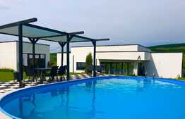 De vanzare casa 240 mp utili, teren 2150, Exterior Vest!