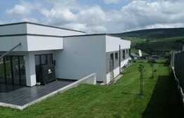 De vanzare casa 240 mp utili, teren 2150, Exterior Vest!