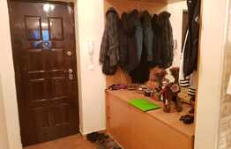 Apartament 3 camere, etaj intermediar, loc parcare! Zona strazii Sesul de Sus!