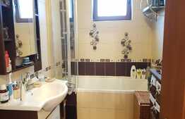 Apartament 3 camere, etaj intermediar, loc parcare! Zona strazii Sesul de Sus!