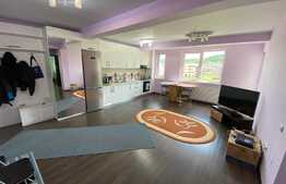  Apartament 3 camere, 64 mp, etaj intermediar, 2 parcari, zona Catanelor