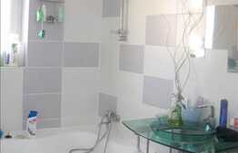 Apartament de vanzare cu 3 camere, suprafata utila 91 mp imobil nou