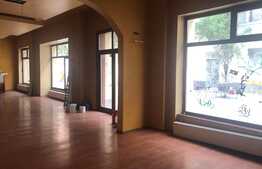 Ultrancetral, zona noua, pietonala, ideal orice tip de showroom. 