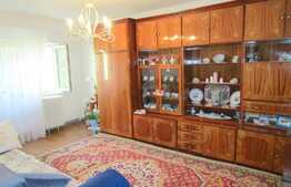 3 camere, 63,5 mp, decomandat,  boxa la subsol, zona Expo Transilvania 