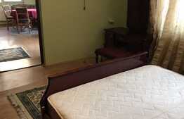 Apartament 3 camere, 100 mp, strada Bucuresti, 