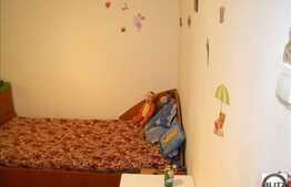 Apartament de vanzare cu 3 camere, 67 mp, decomandat