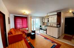 Apartament 3 camere, parcare, etaj intermediar, zona strazii Florilor!