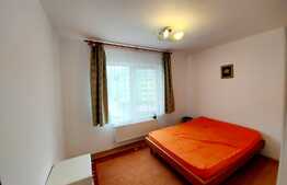 Apartament 3 camere, parcare, etaj intermediar, zona strazii Florilor!