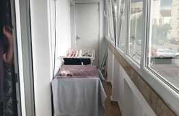 Apartament 3 camere, 72 mp, etaj 1, zona Dunarii