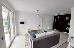 Apartament lux, 2 camere, gradina 50mp, zona Dumitru Mocanu