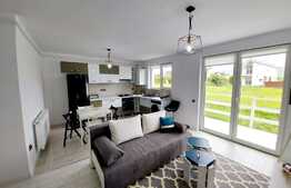 Apartament lux, 2 camere, gradina 50mp, zona Dumitru Mocanu