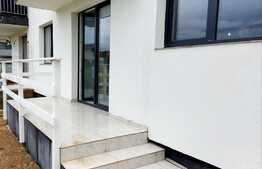 Apartament lux, 2 camere, gradina 50mp, zona Dumitru Mocanu