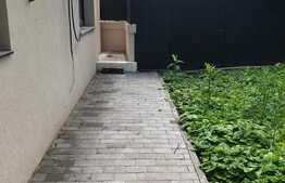 Apartament in vila, 72 mp, gradina 80 mp, zona Eremia Grigorescu