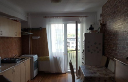 Apartament 2 camere, etaj intermediar, mobilat utilat, zona Calea Turzii