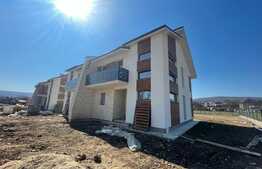 Unitate locativa in ansamblu privat de duplexuri, calitate premium, Gilau ! 