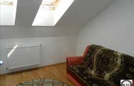 Vanzare apartament decomandat cu 2 camere, 56 mp plus pod de 20 mp