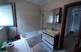 Apartament 3 camere, 56 mp, finisat, mobilat, parcare, zona Romul Ladea